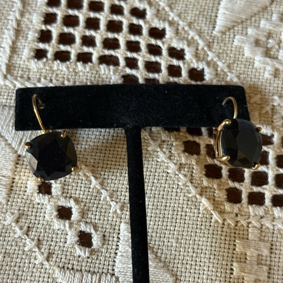 Kate Spade Drop Earrings. Black stone with Gold Wire. Stone length 0.5 “ - Picture 6 of 8